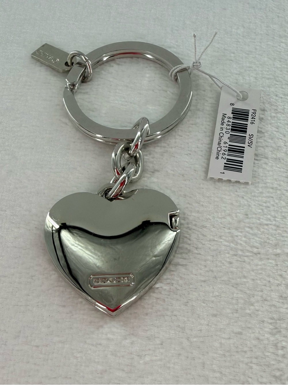 NWT Coach Heart Photo Keychain - Picture 3 of 9
